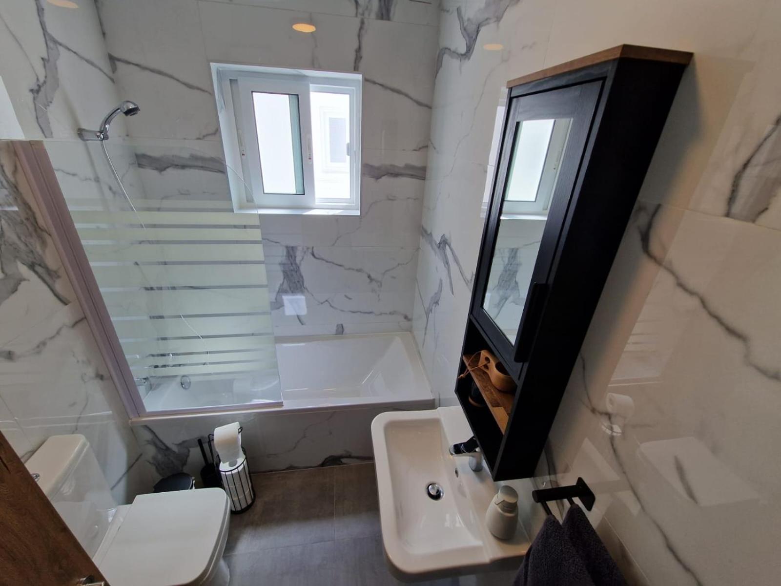 Sea View New Penthouse Terrace & Garage Parking Apartment St. Paul's Bay Ngoại thất bức ảnh