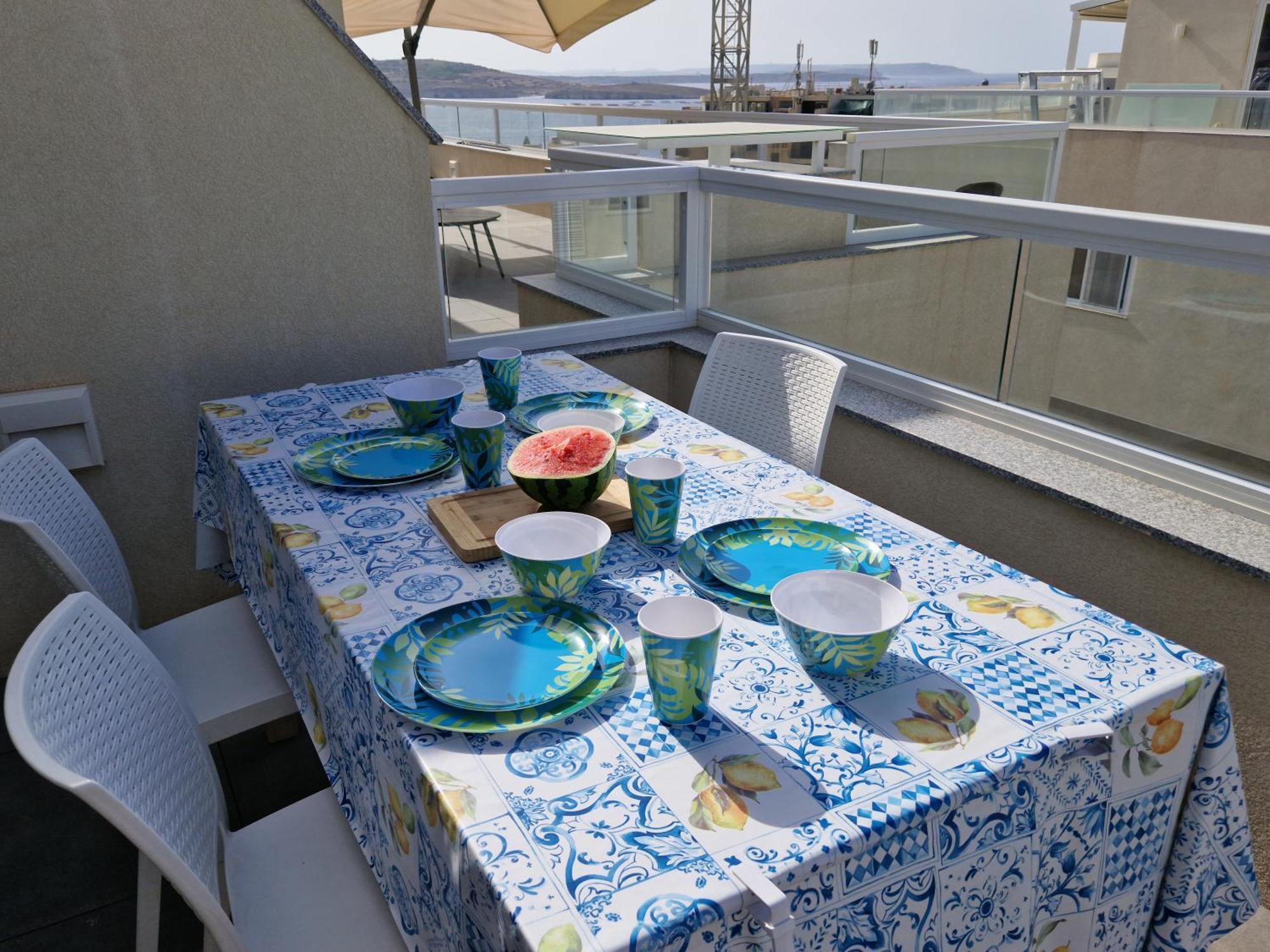 Sea View New Penthouse Terrace & Garage Parking Apartment St. Paul's Bay Ngoại thất bức ảnh