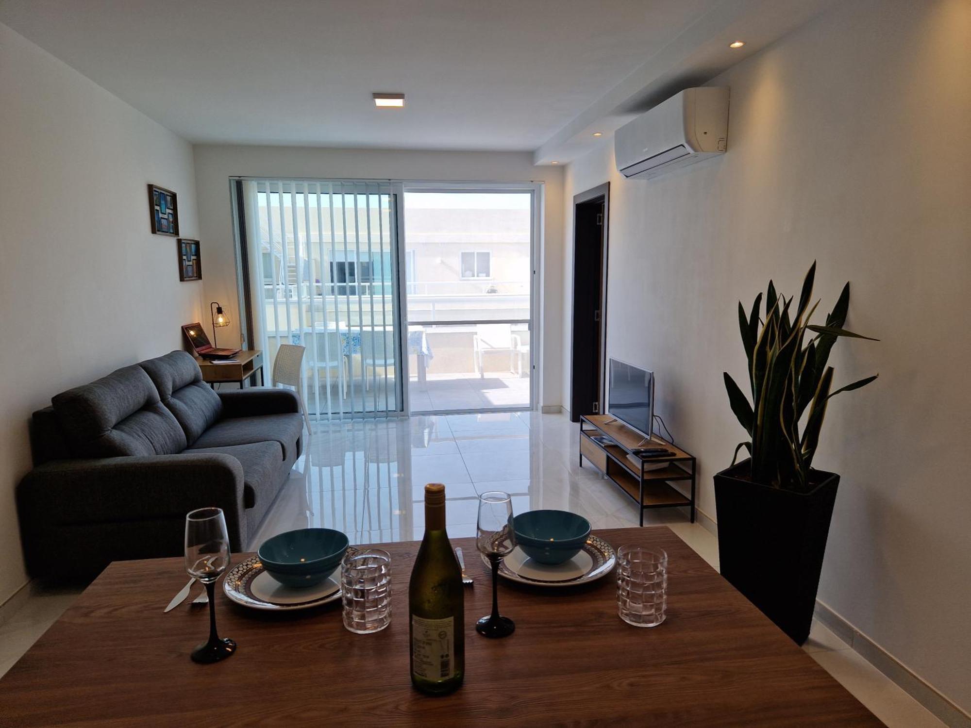 Sea View New Penthouse Terrace & Garage Parking Apartment St. Paul's Bay Ngoại thất bức ảnh