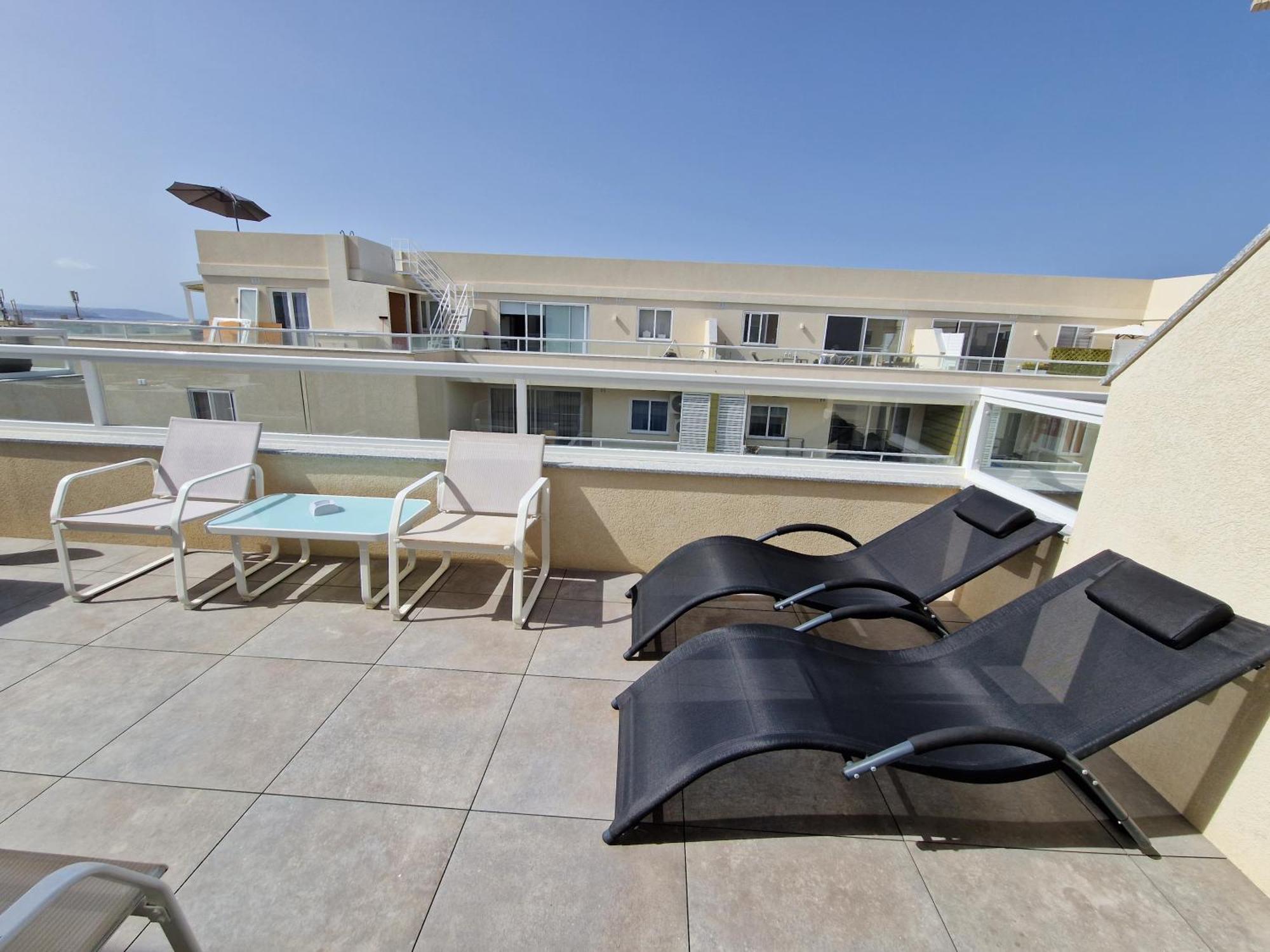 Sea View New Penthouse Terrace & Garage Parking Apartment St. Paul's Bay Ngoại thất bức ảnh